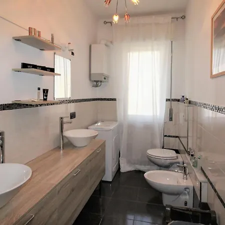 2 Bedroom Awesome In