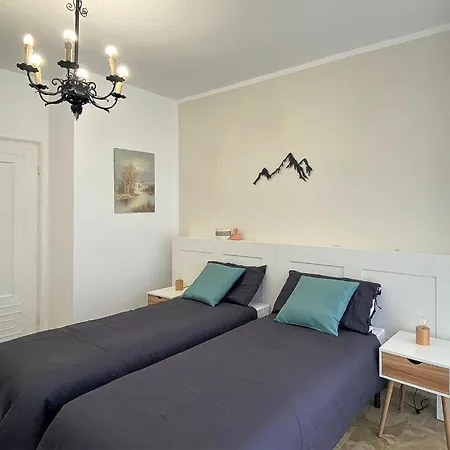 2 Bedroom Cozy In Apartamento *