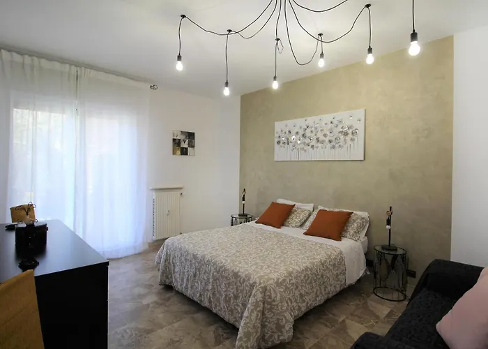 2 Bedroom Cozy In *