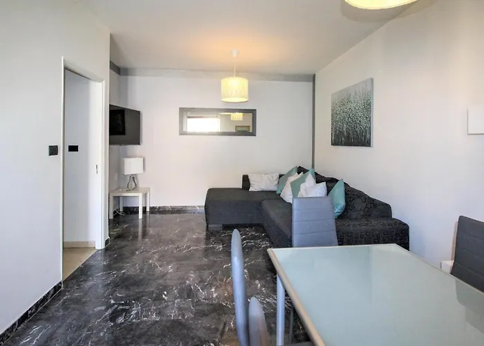 Appartement 2 Bedroom Cozy In *